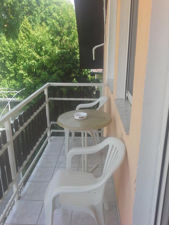 Friends Villa Apartments Hévíz Buitenkant foto