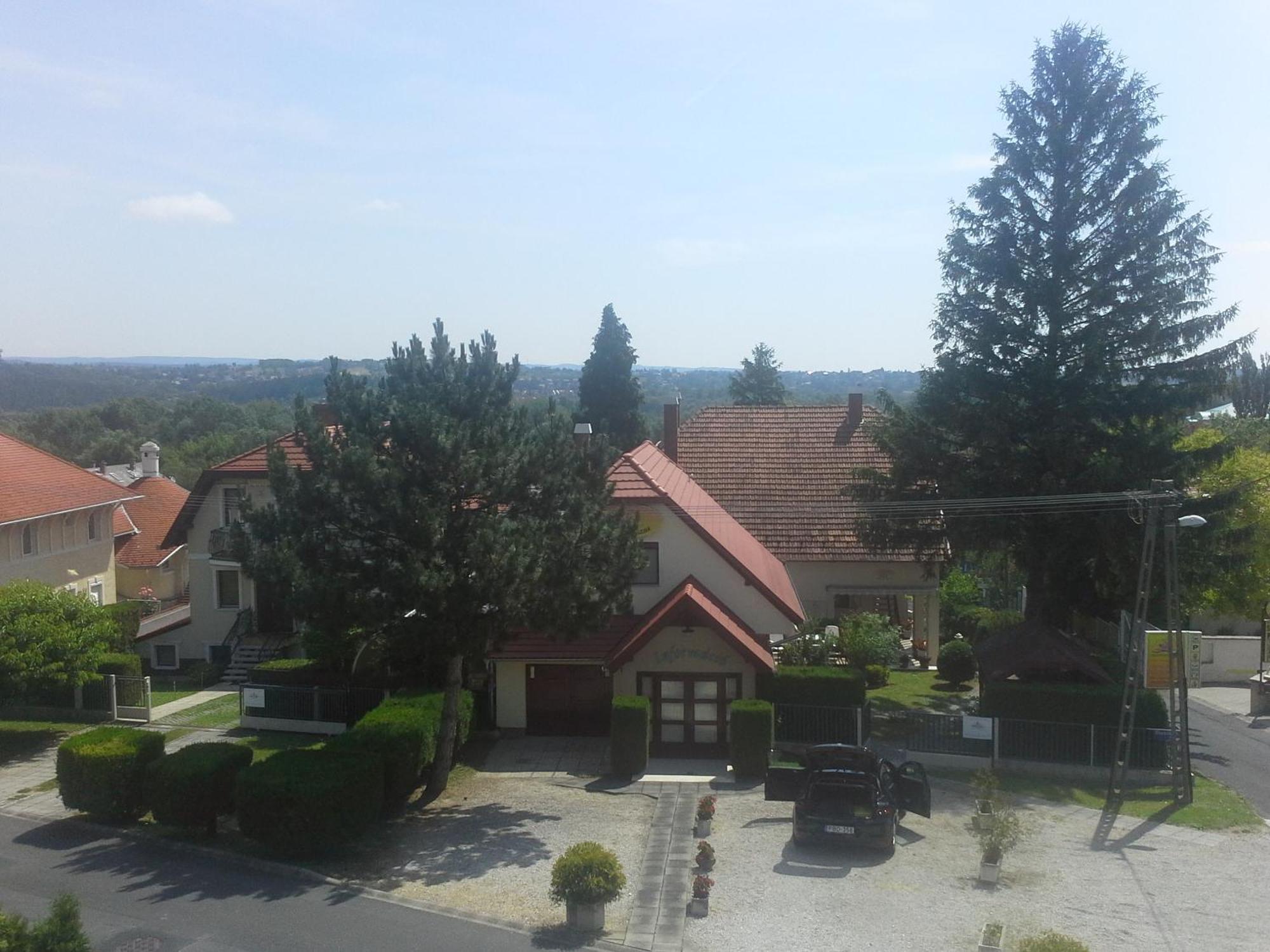Friends Villa Apartments Hévíz Buitenkant foto