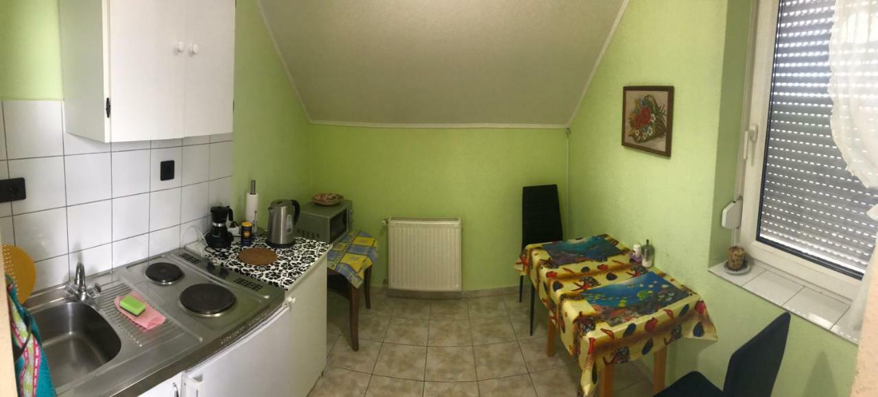 Friends Villa Apartments Hévíz Buitenkant foto
